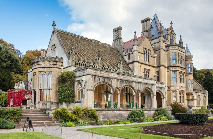Особняк Ротшильдов Уоддесдон-Мэнор