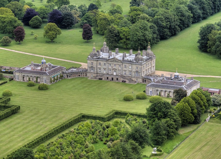 Замки Англии Houghton Hall
