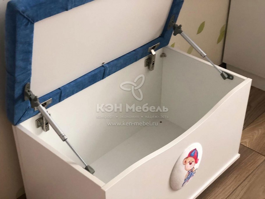 Ящик для игрушек с мягким сиденьем