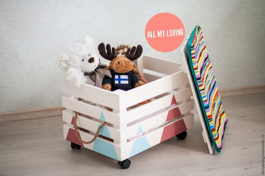 Деревянная коробка для игрушек