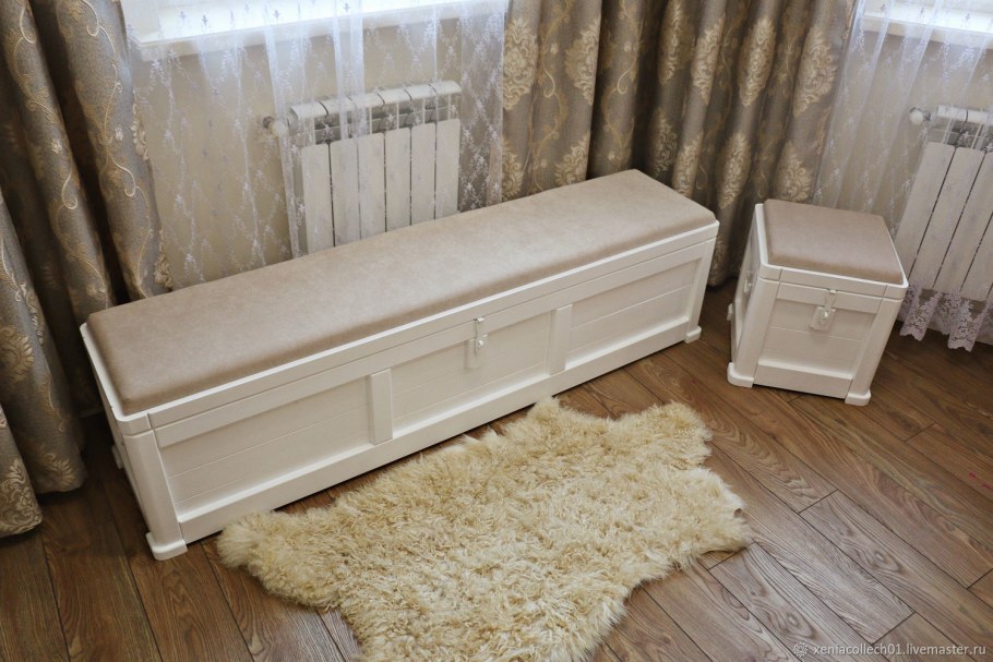 Комод с банкеткой