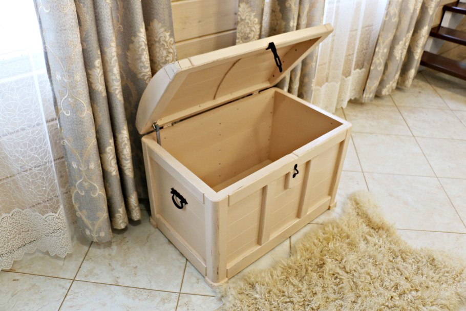 Сундук банкетка деревянный