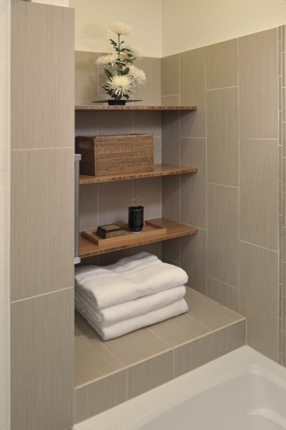 Полки в ванную комнату в нишу