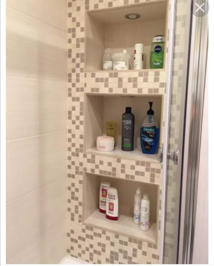 Полки для ванной