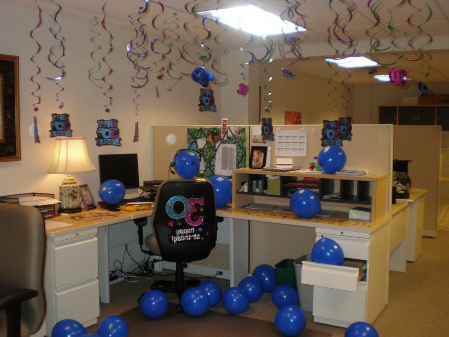 Украсить офис к Дню рождения