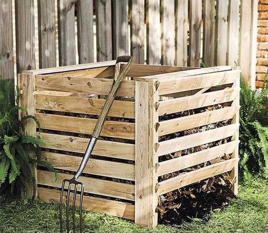 Компостная яма трехсекционная