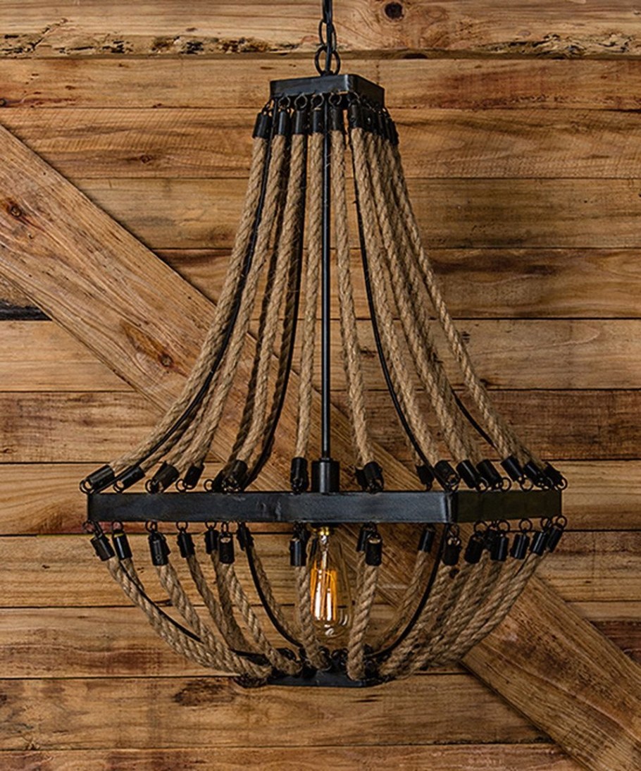 Светильник в деревенском стиле