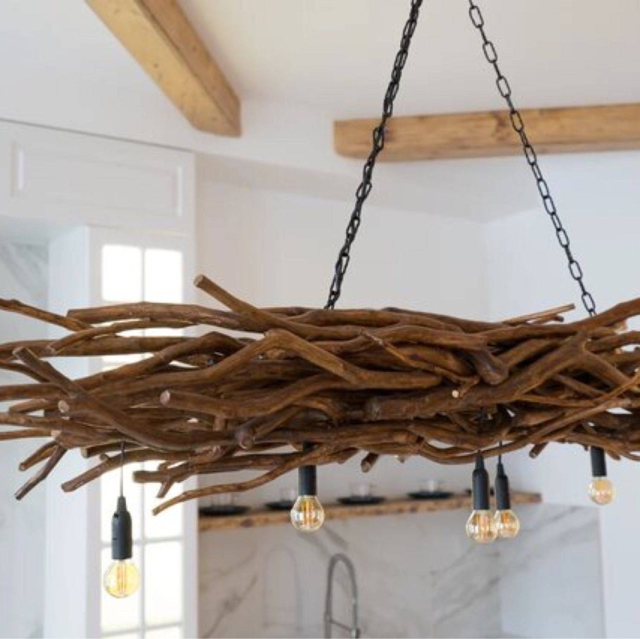 Люстра из дерева