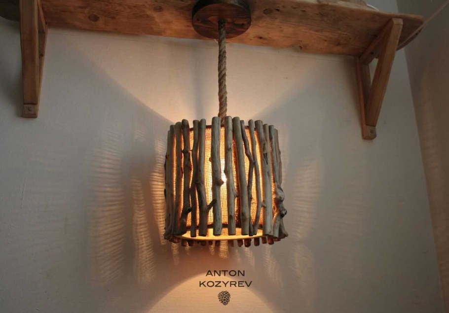 Светильник из веток