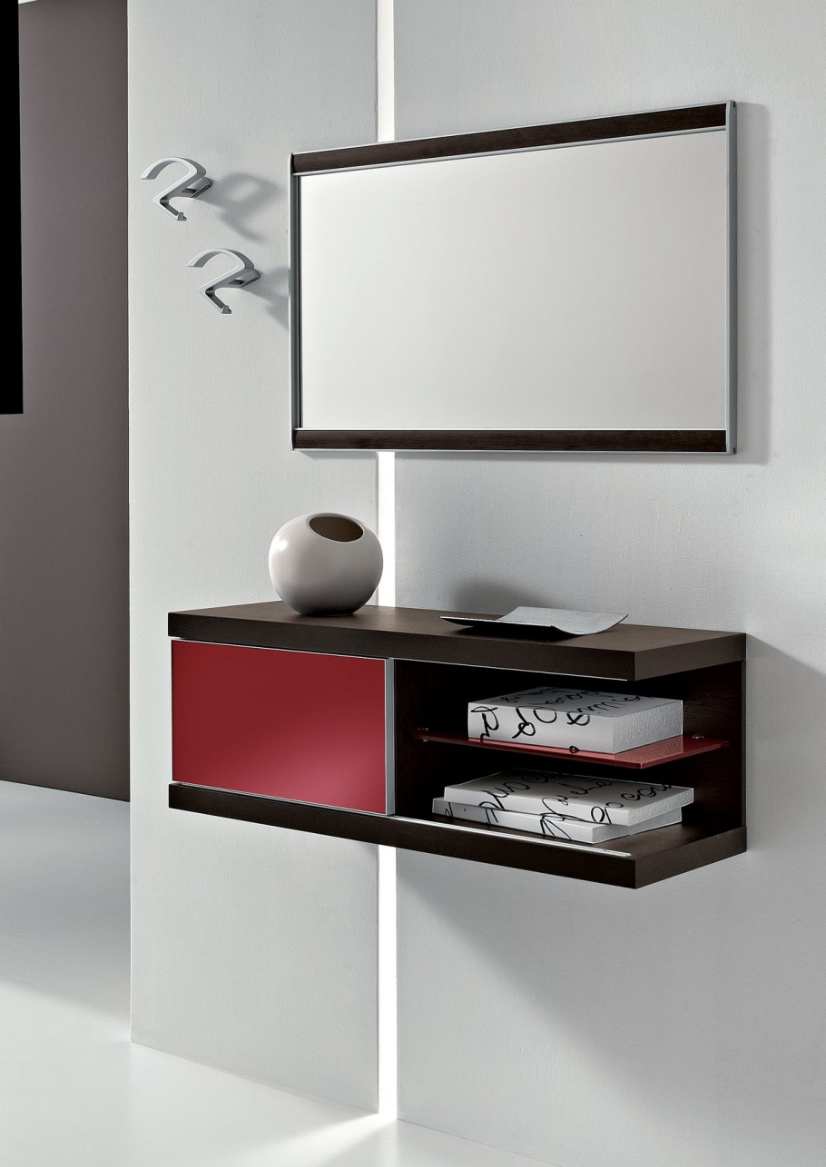 Подвесная тумба в прихожую