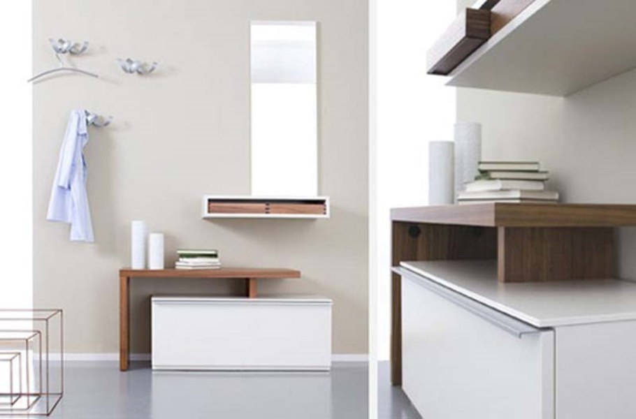 Подвесная тумбочка в прихожую