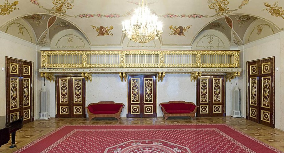 Александрийский театр в Санкт-Петербурге внутри