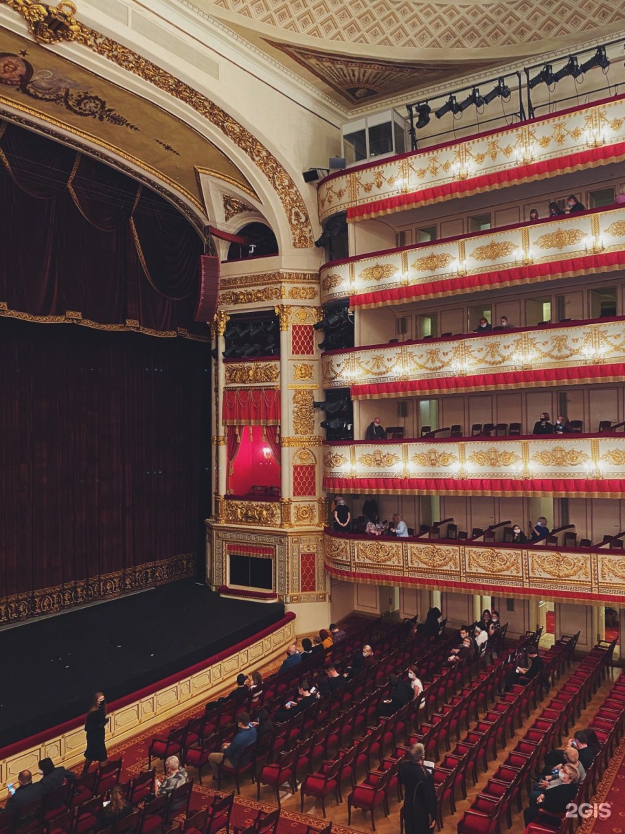 Александринский театр зал