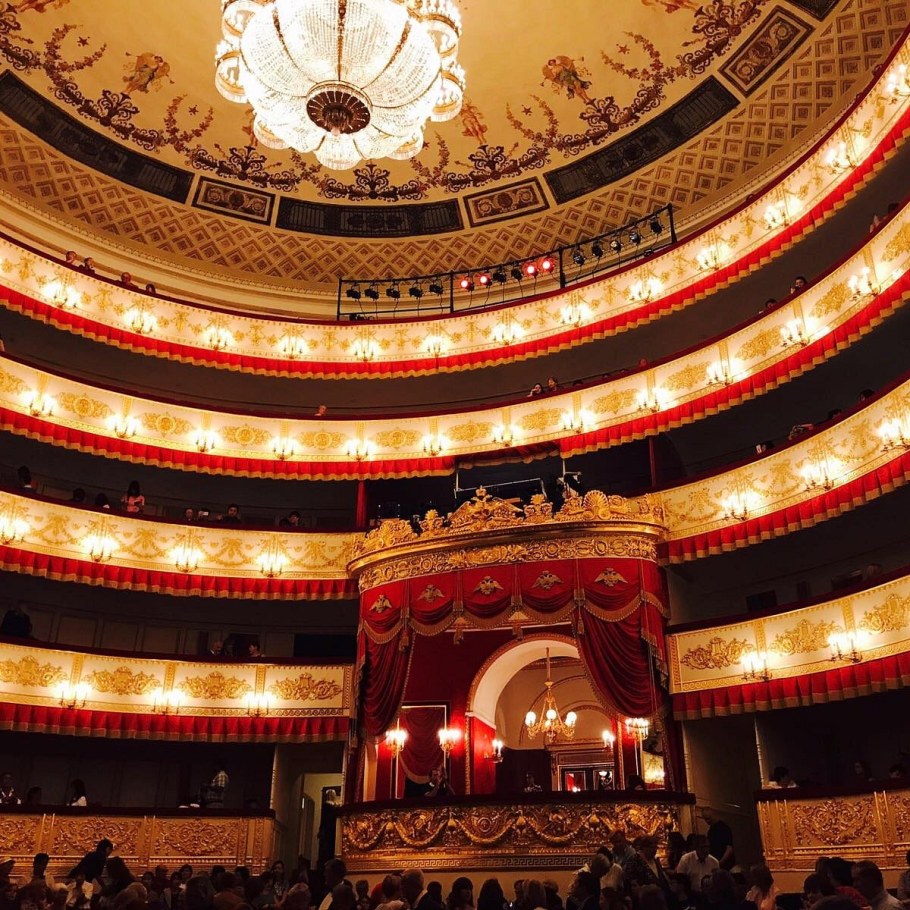 Александровский театр Санкт-Петербург