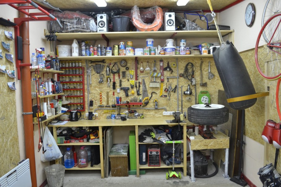 Гараж внутри