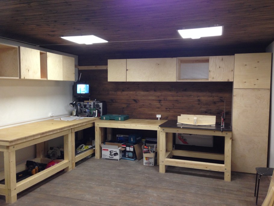 Гараж внутри