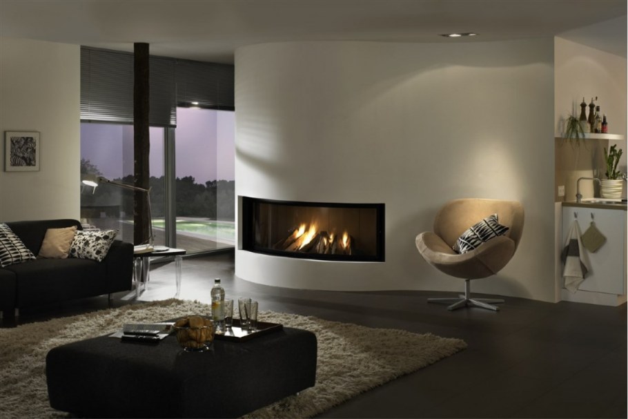 Гостиная с камином