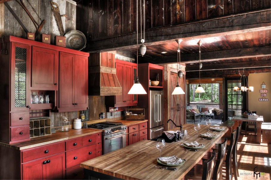 Кухни в стиле Шале в деревянном доме