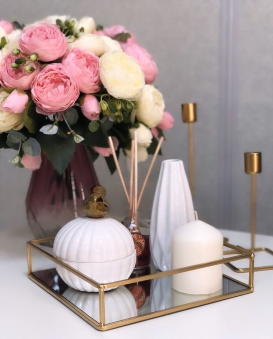 Интерьерная Цветочная композиция на подносе