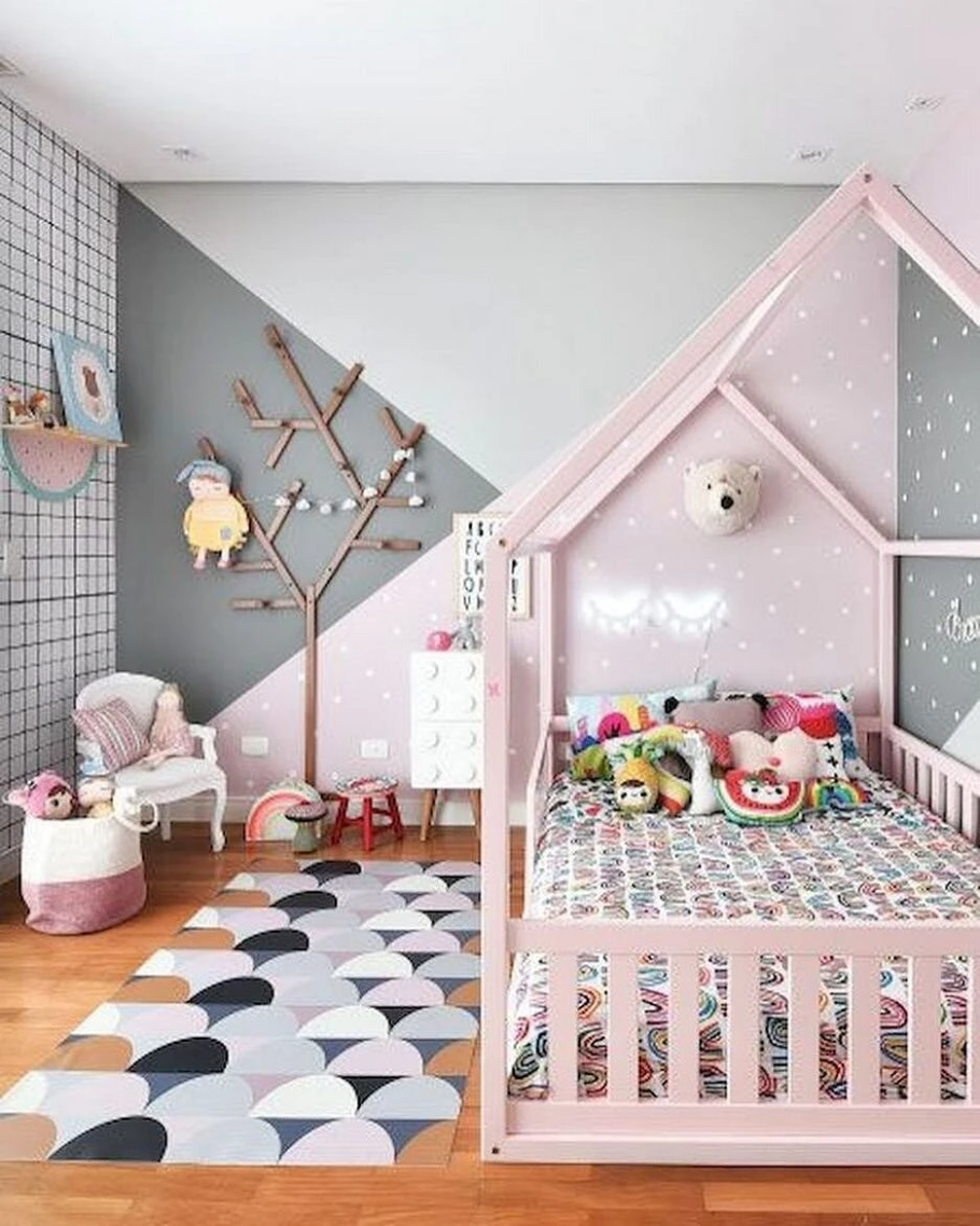 Кровать домик для девочки