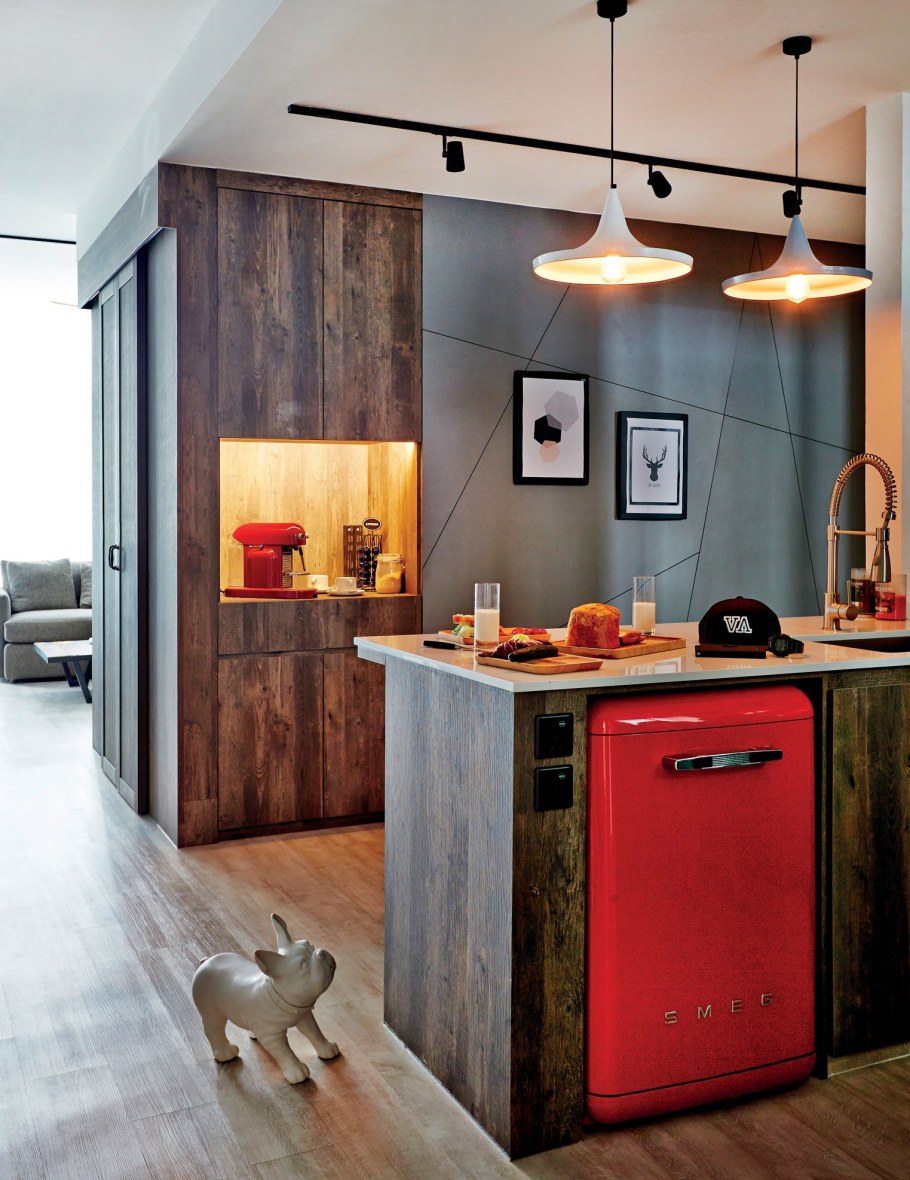 Смег холодильник в интерьере кухни