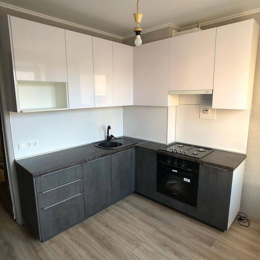 Угловая кухня без углового модуля