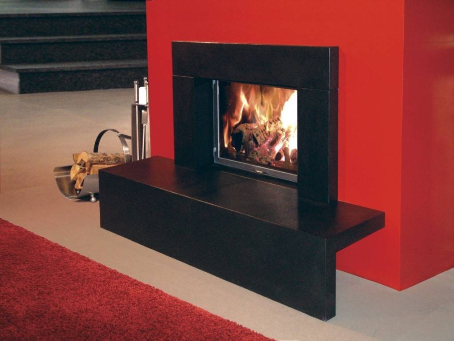 Отделка камина гранитом