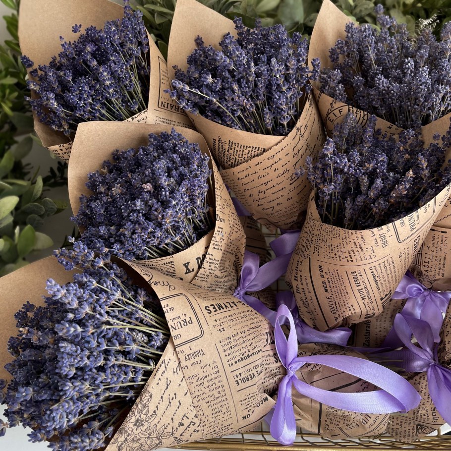 Букеты из лаванды и сухоцветов