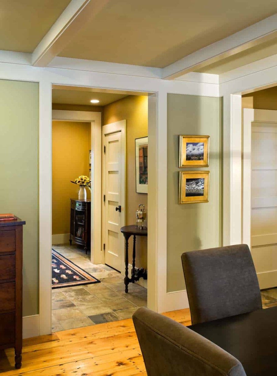 Обрамление дверного проема без двери