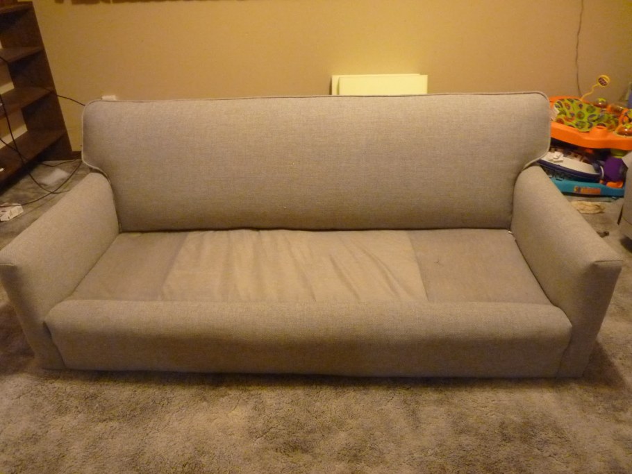 Диван книжка старый