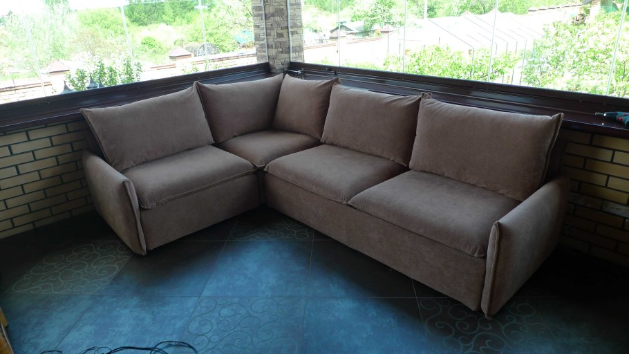 Диван до после