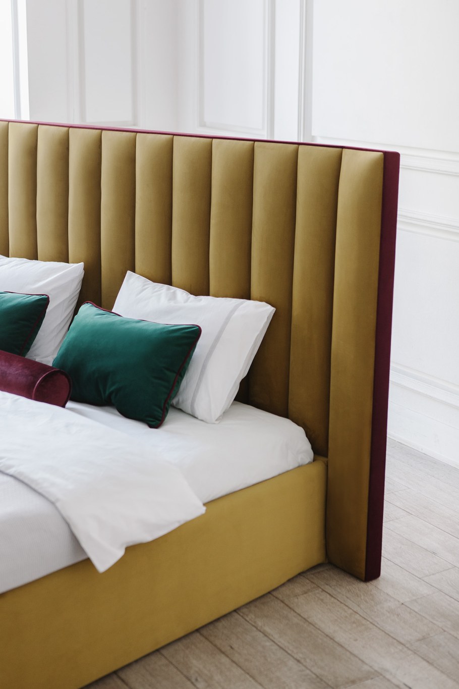 Кровать тканевая