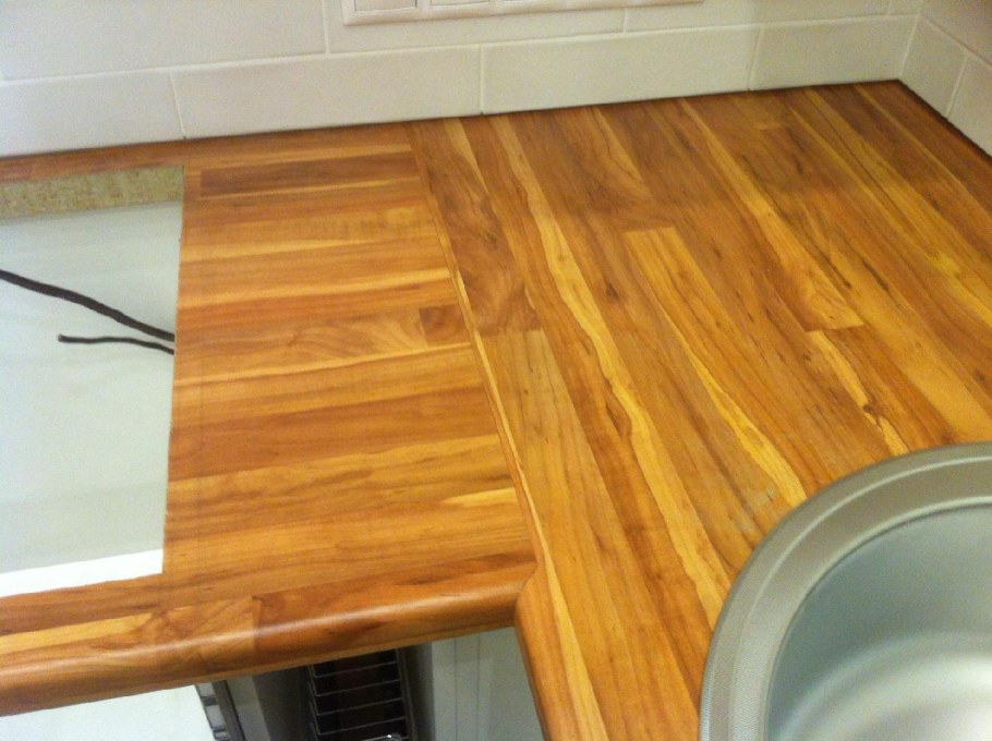 Стык столешницы еврозапил