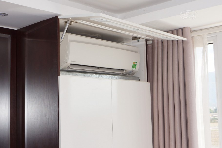 Спрятать кондиционер в шкаф