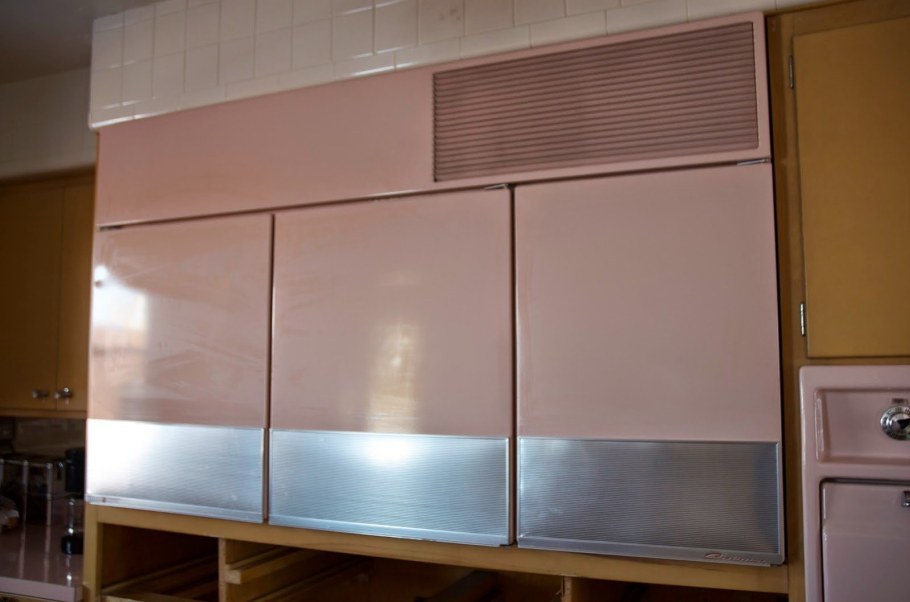 Кондиционер вмонтированный в шкаф