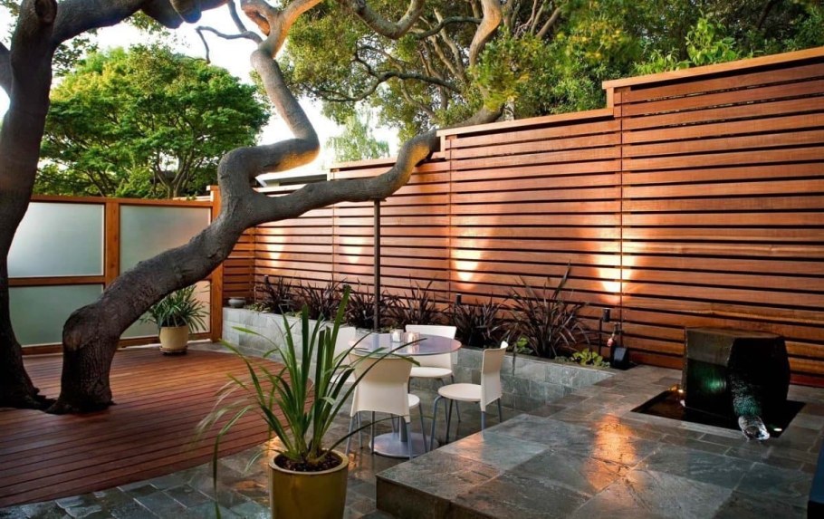 Красивый современный забор