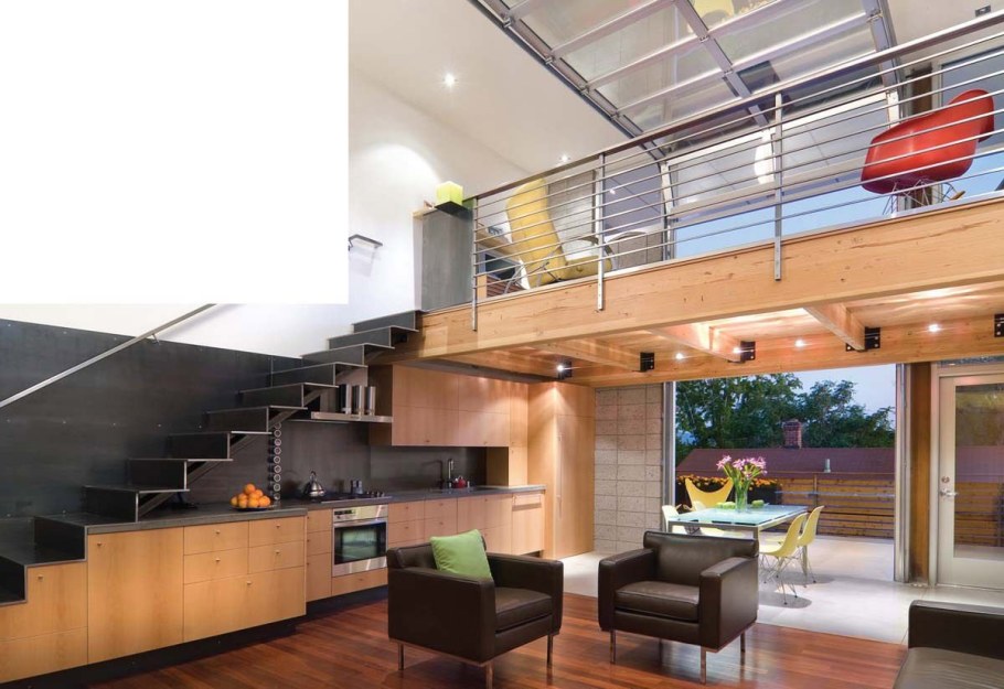 Лестница лофт в антресольный этаж