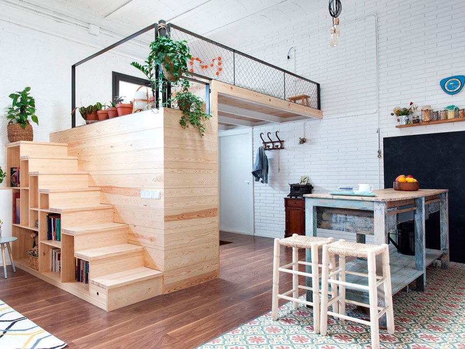 Лестница лофт в антресольный этаж