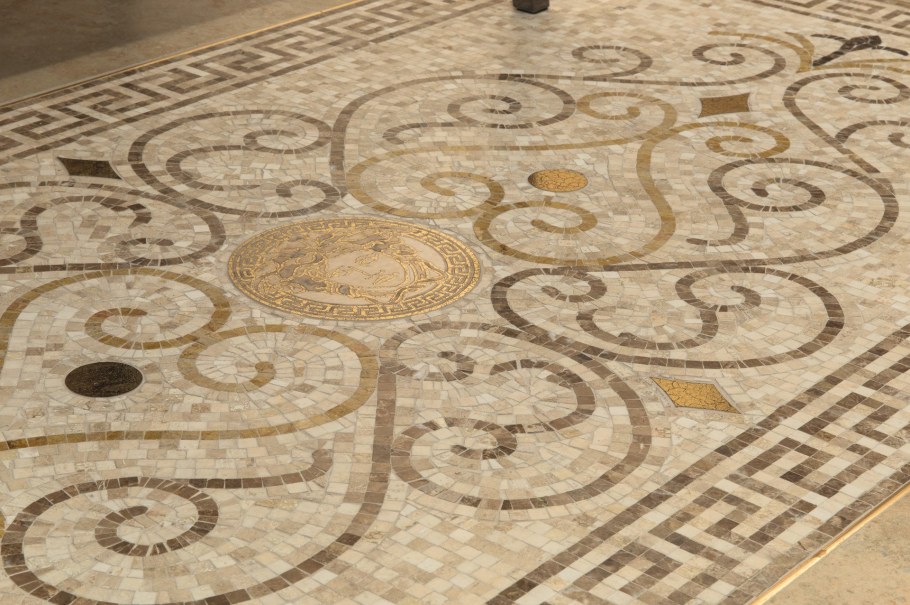 Плитка напольная Versace