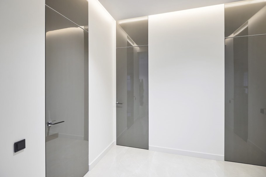 Двери Юнион Инвизибл