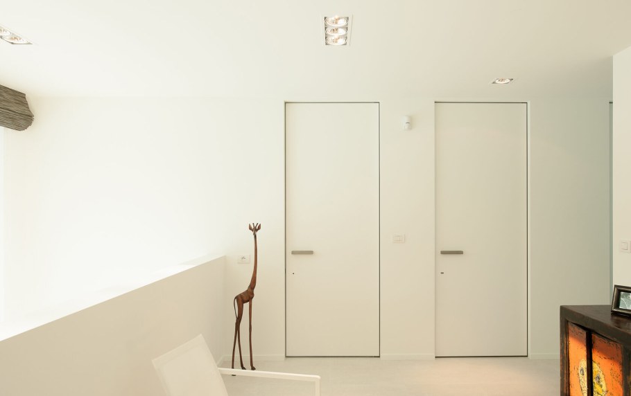 Двери Инвизибл профиль Дорс