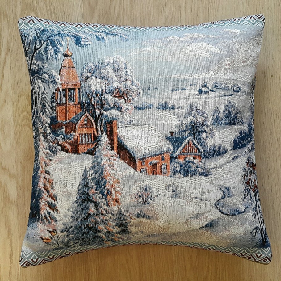 Наволочка из гобелена зимний вечер друзья у кормушки Ле гобелен