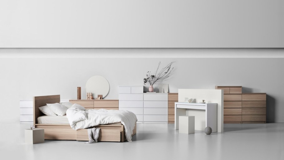 Тумбочка прикроватная икеа МАЛЬМ