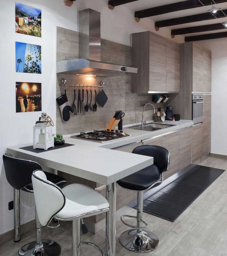 Стильные кухни с барной стойкой