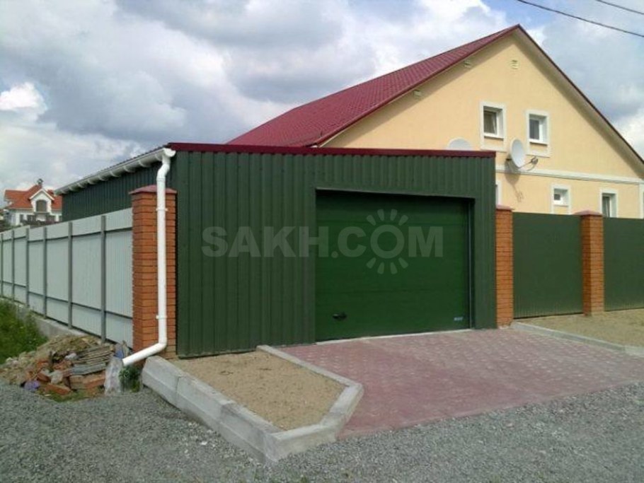 Гараж из профнастила