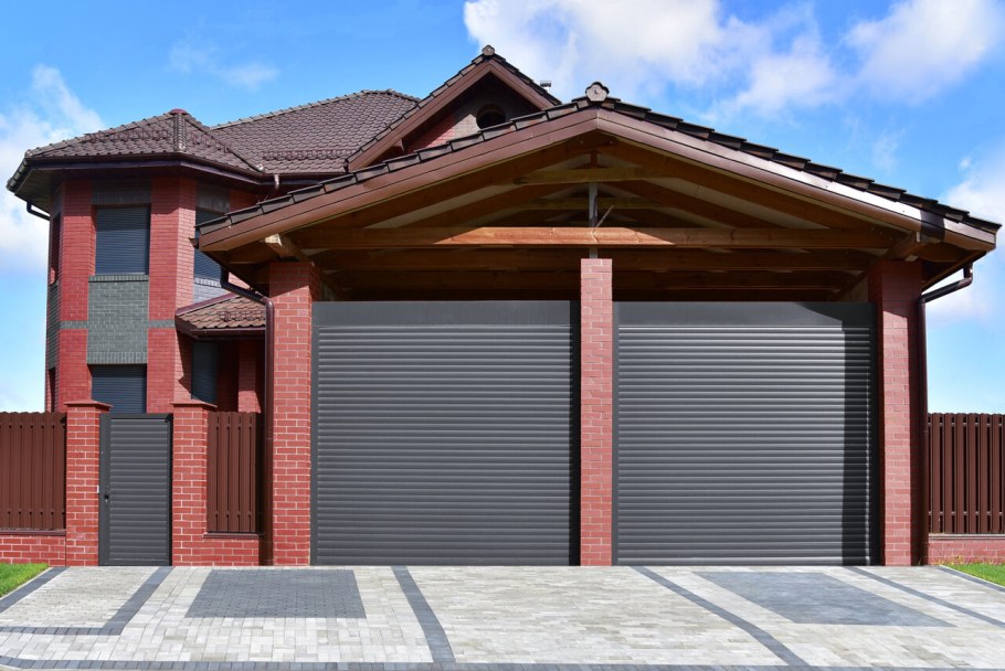 Алютех ролл ворота во двор