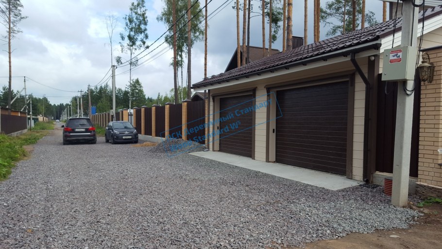 Въездная группа с гаражом