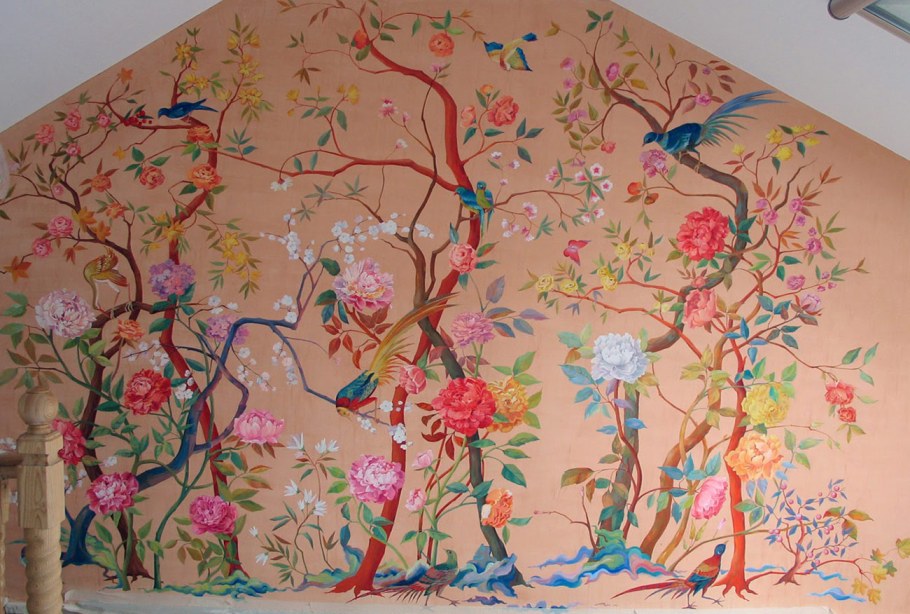 Декоративная роспись стены деревья