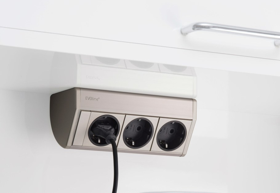 Розетка Evoline r-Dock small 980.00.017