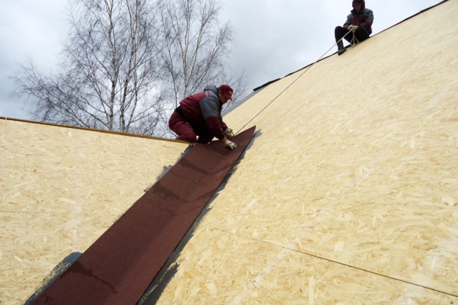 Ендовый ковёр Шинглас красный (10м)